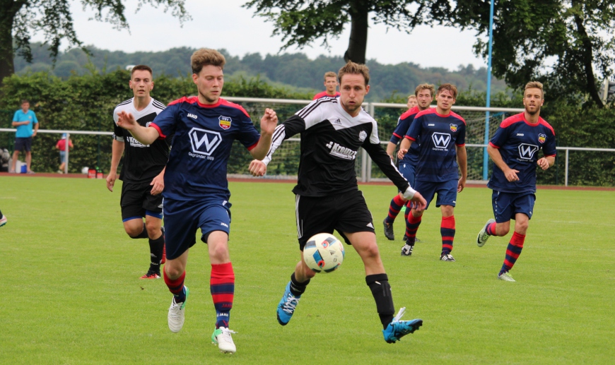 Marcel Gebhardt (r.) erzielte Baabes Ausgleich